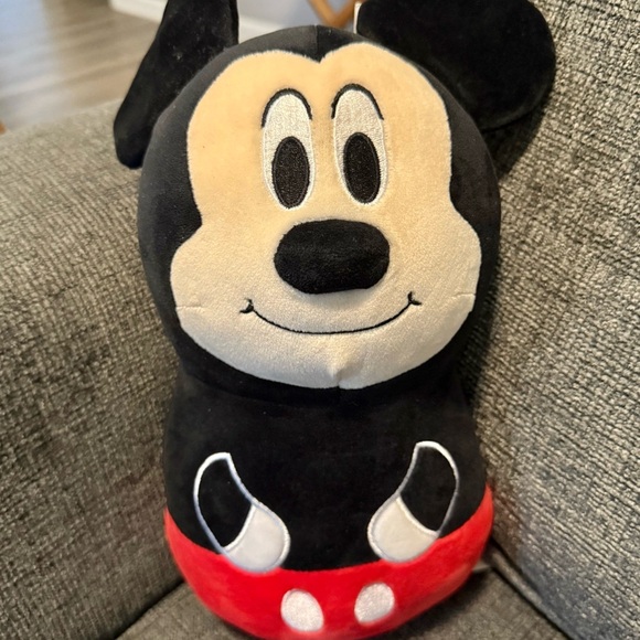 Disney Mickey Mouse squishmallows. New. Comes with crystal pen. White or black - Picture 1 of 5
